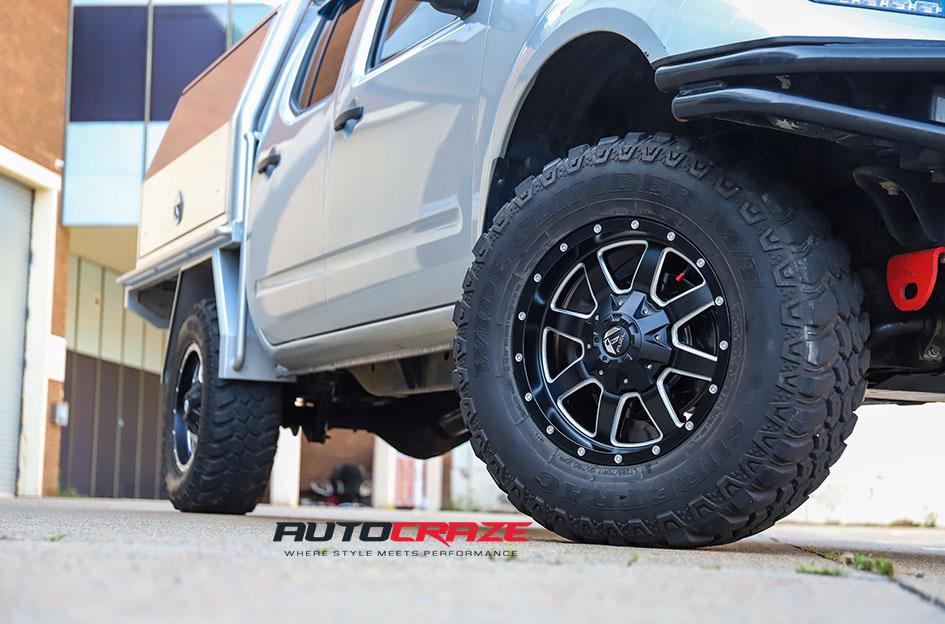 NISSAN NAVARA MAVERICK GLOSS BLACK MILLED ACCENTS